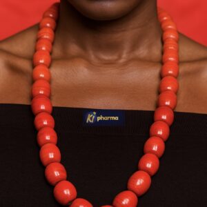 Collier de perle en terre cuite